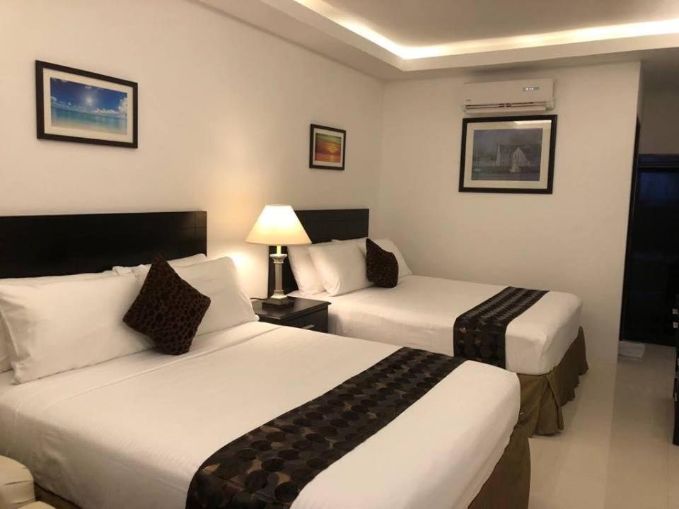 Chateau De Boracay Balabag  Экстерьер фото