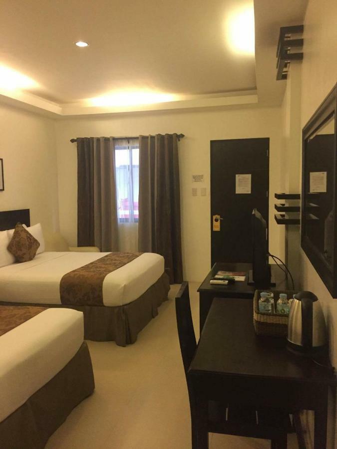 Chateau De Boracay Balabag  Экстерьер фото